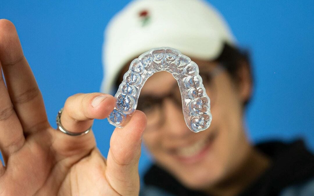 Straight Teeth With Clear Aligners: They’ll Never Know Until They See How Much You Smile