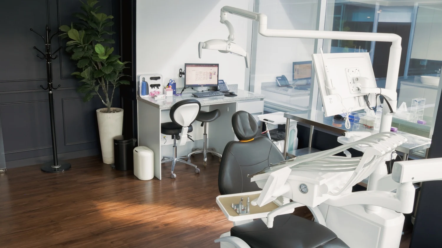 advanced clinical suite for dental tourism in guatemala city